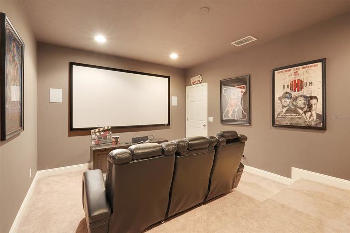 Image No.24-5 Bed House for sale