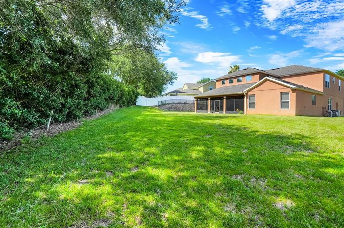 Image No.47-5 Bed House for sale