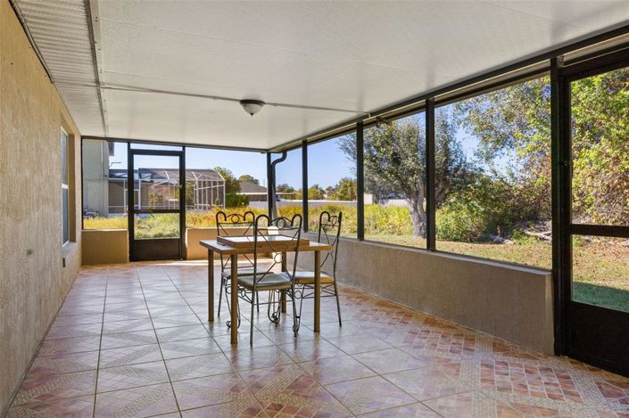 Image No.26-5 Bed House for sale