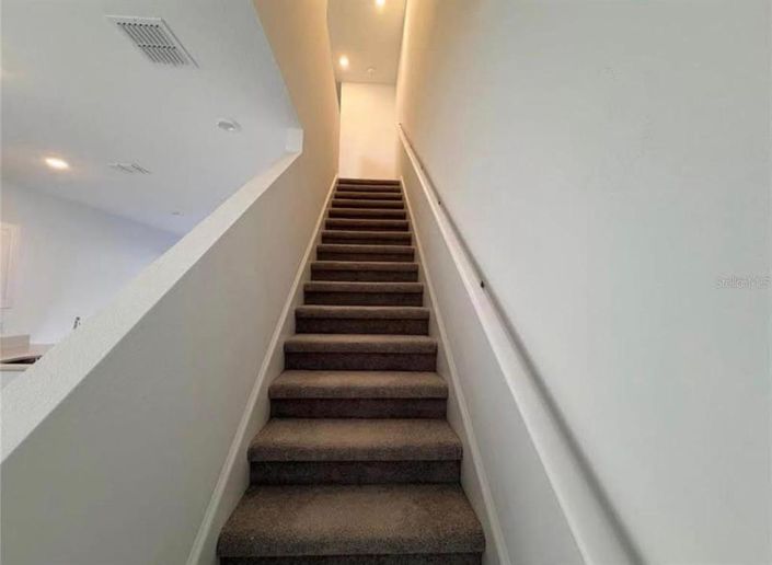 Image No.4-2 Bed Townhouse for sale