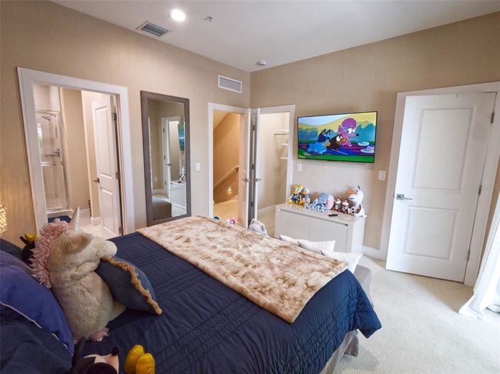 Image No.20-4 Bed Apartment for sale