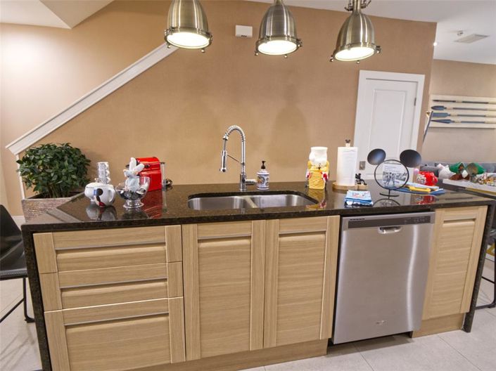 Image No.9-4 Bed Apartment for sale