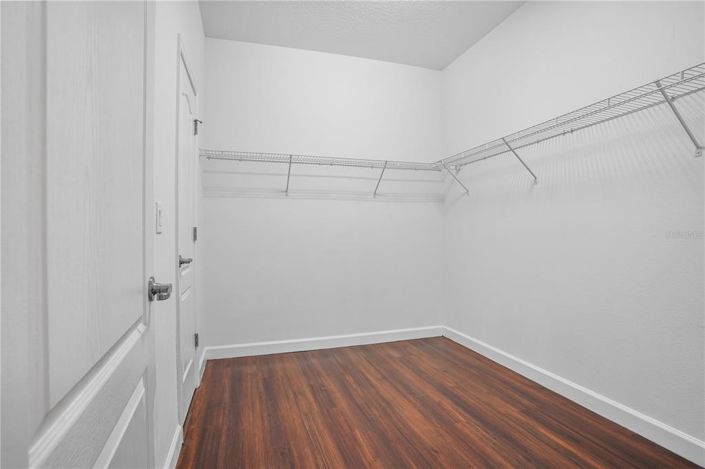 Image No.25-3 Bed House for sale