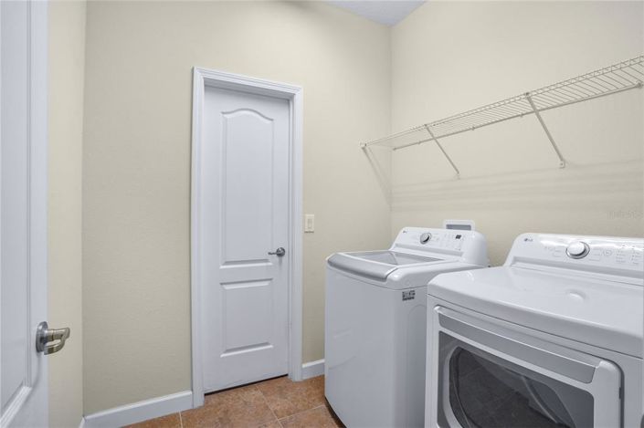 Image No.33-3 Bed House for sale