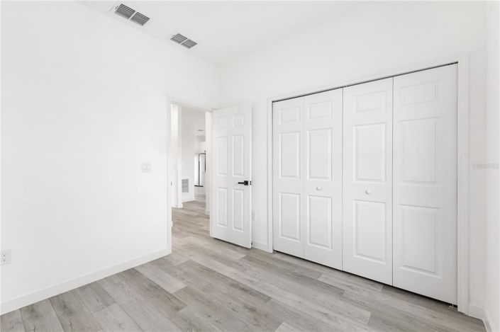 Image No.21-6 Bed Duplex for sale