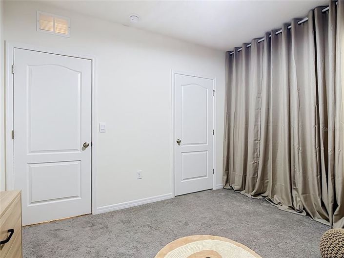 Image No.19-5 Bed House for sale