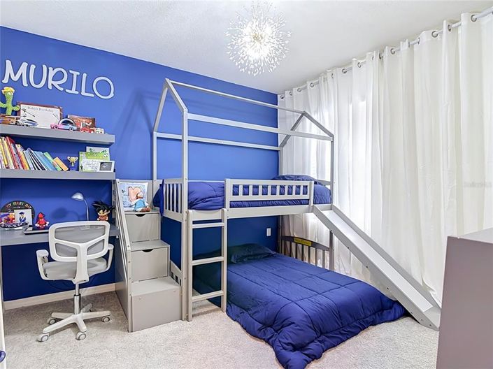 Image No.20-5 Bed House for sale