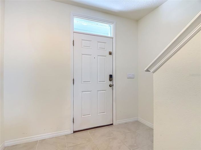 Image No.6-5 Bed House for sale