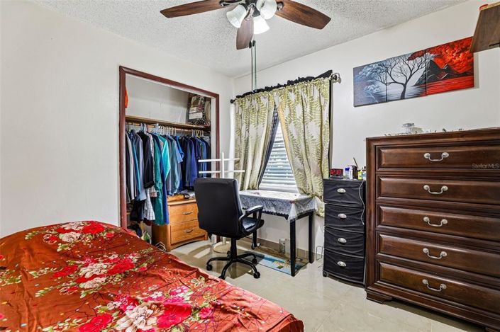 Image No.16-3 Bed House for sale