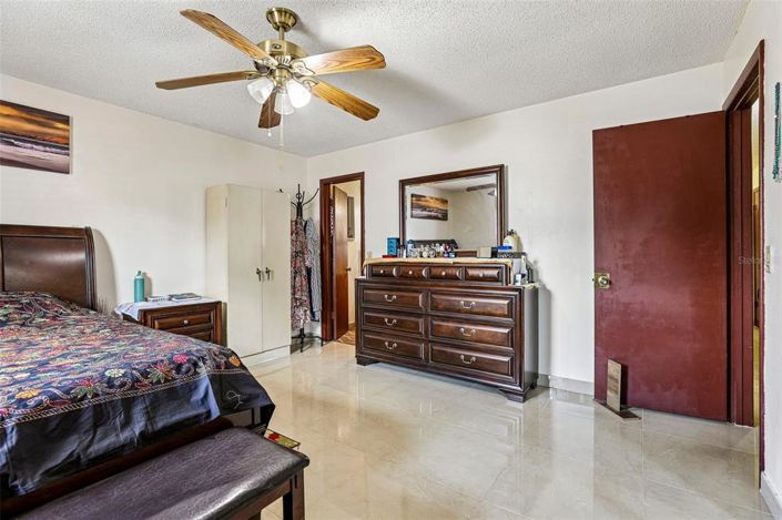 Image No.20-3 Bed House for sale