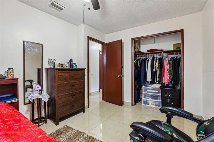 Image No.24-3 Bed House for sale