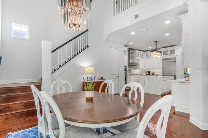 Image No.36-5 Bed House for sale