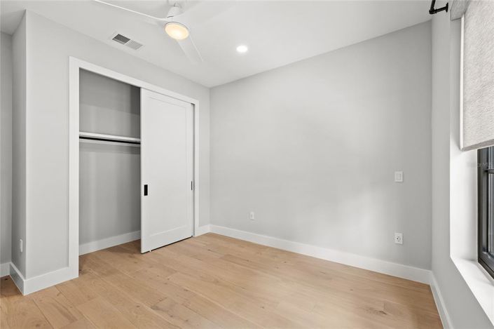 Image No.39-5 Bed House for sale