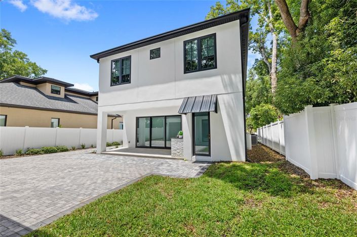Image No.48-5 Bed House for sale