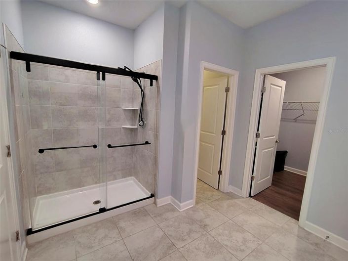 Image No.19-4 Bed House for sale