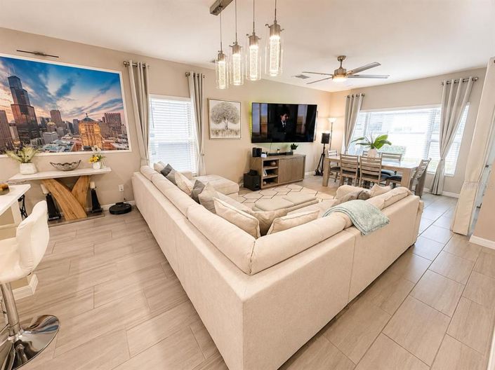 Image No.2-3 Bed Townhouse for sale
