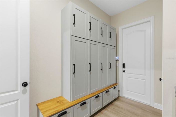 Image No.50-5 Bed House for sale