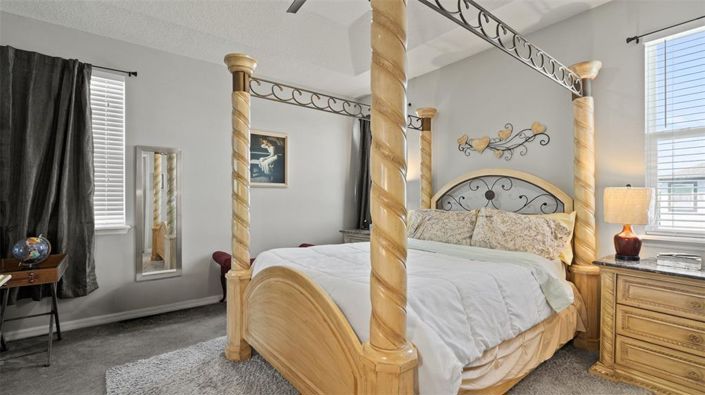 Image No.10-3 Bed House for sale