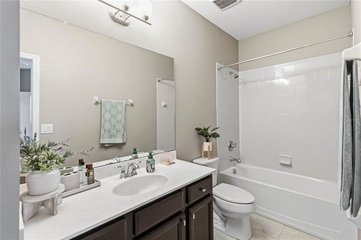 Image No.40-5 Bed House for sale