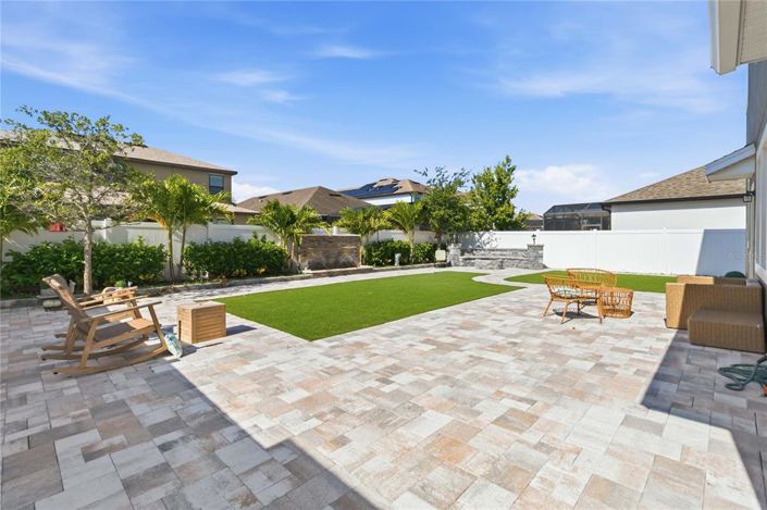 Image No.45-5 Bed House for sale