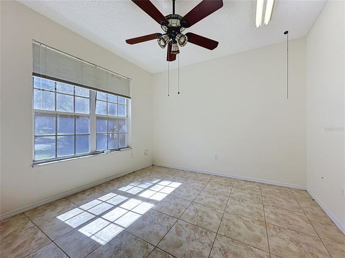 Image No.22-3 Bed House for sale