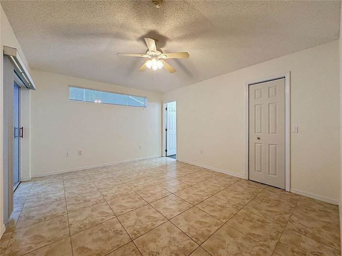 Image No.26-3 Bed House for sale