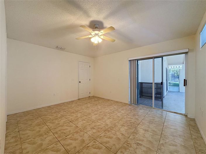 Image No.30-3 Bed House for sale