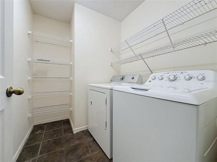 Image No.37-3 Bed House for sale