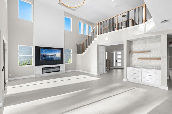 Image No.11-5 Bed House for sale