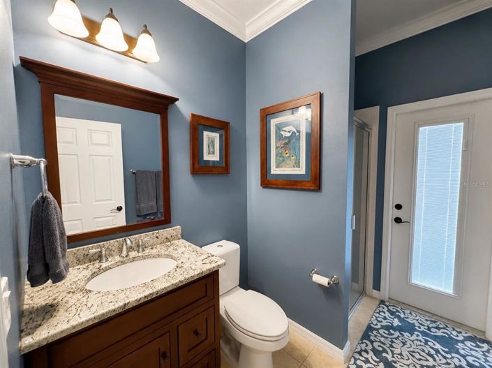 Image No.13-6 Bed House for sale