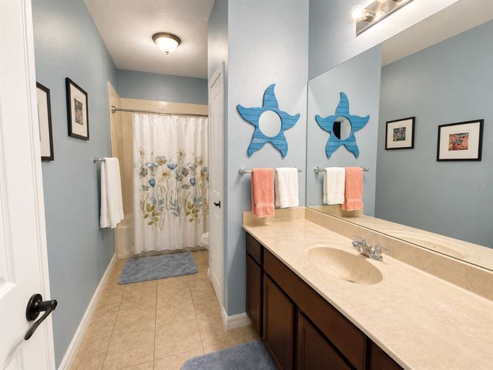 Image No.19-6 Bed House for sale