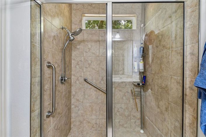 Image No.33-4 Bed House for sale