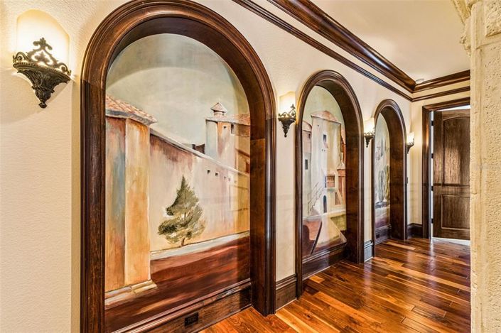 Image No.45-6 Bed House for sale