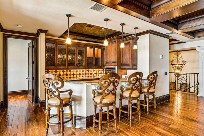 Image No.51-6 Bed House for sale