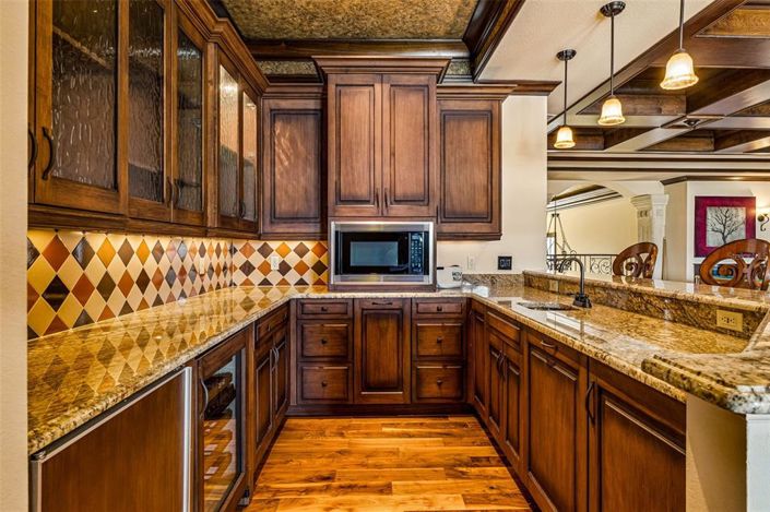Image No.53-6 Bed House for sale