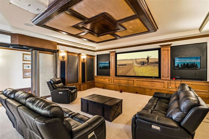 Image No.54-6 Bed House for sale