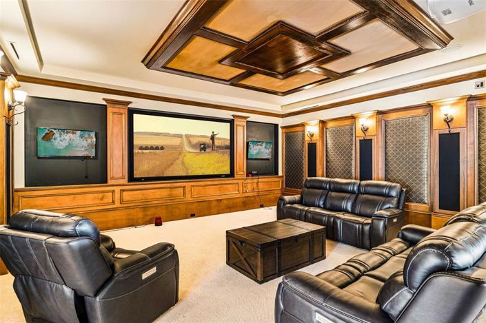 Image No.55-6 Bed House for sale