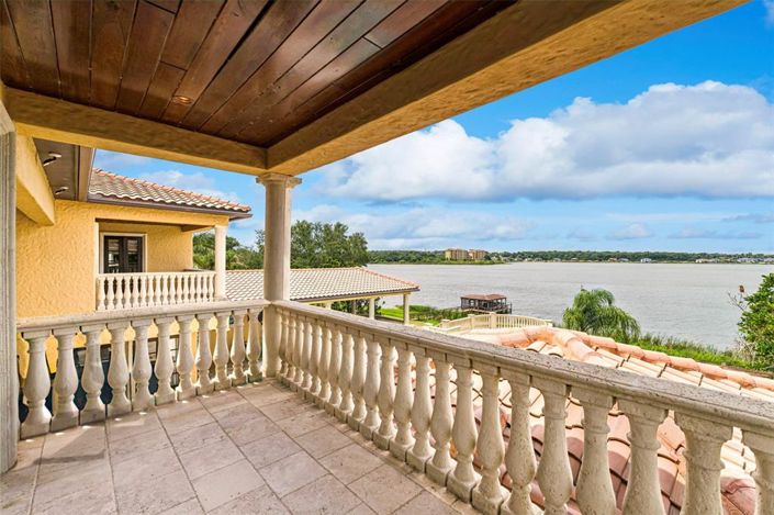 Image No.57-6 Bed House for sale