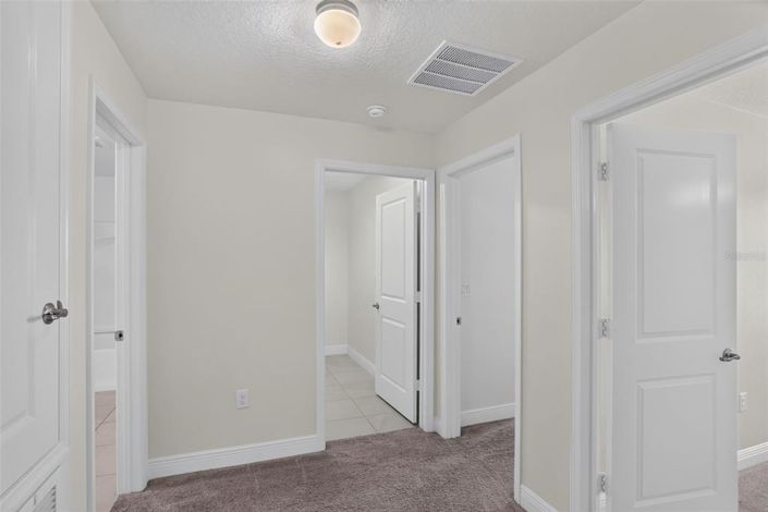 Image No.18-5 Bed House for sale
