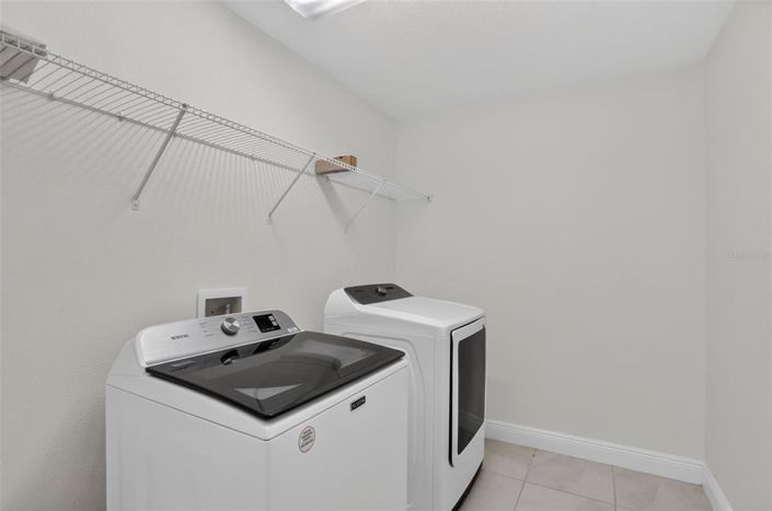 Image No.22-5 Bed House for sale