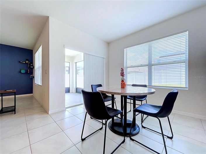 Image No.10-3 Bed House for sale