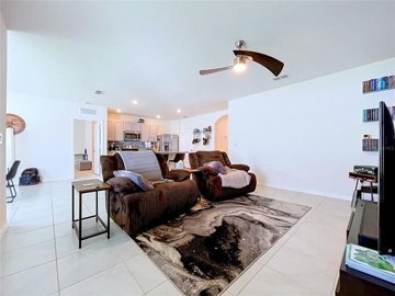 fa005713
