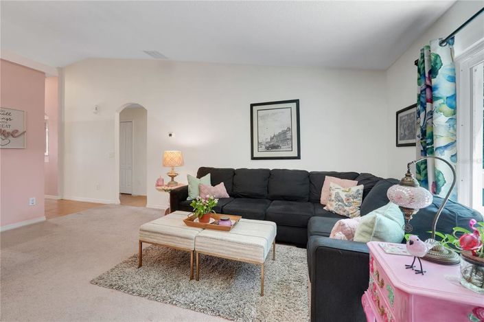 Image No.16-3 Bed House for sale