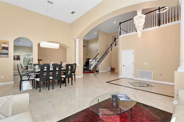 Image No.6-4 Bed House for sale
