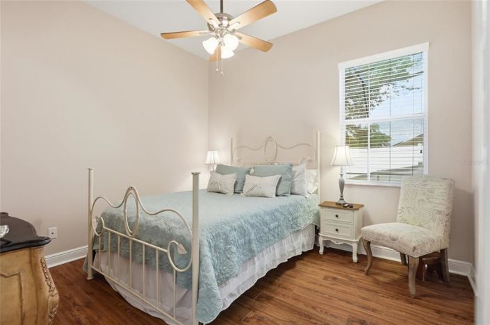 Image No.20-5 Bed House for sale