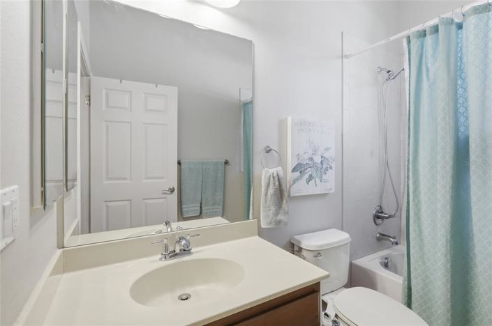 Image No.25-5 Bed House for sale