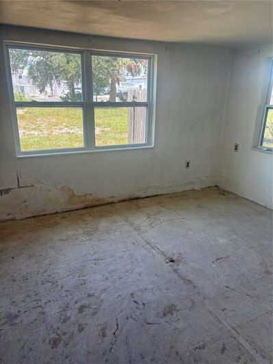 Image No.15-2 Bed House for sale