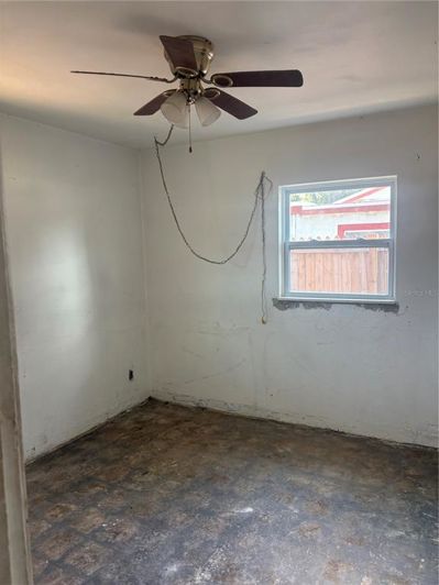 Image No.19-2 Bed House for sale