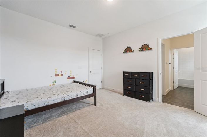 Image No.27-5 Bed House for sale