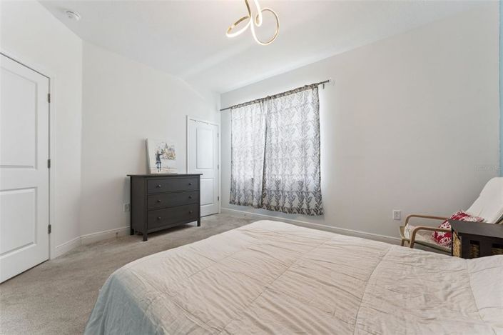 Image No.28-5 Bed House for sale